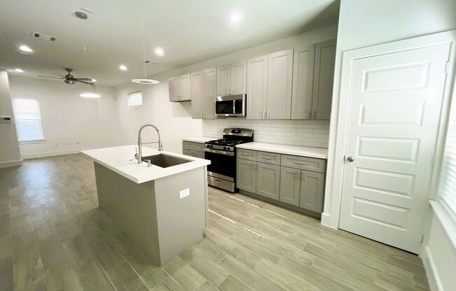 COMING SOON! 999 Marjorie Street**Ask about our NO CASH DEPOSIT option!**