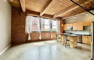 710 BROADWAY