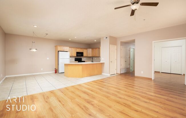 3 beds, 2 baths, $2,400, Unit # 312