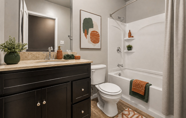 2 beds, 2 baths, 815 sqft, $1,295, Unit 206
