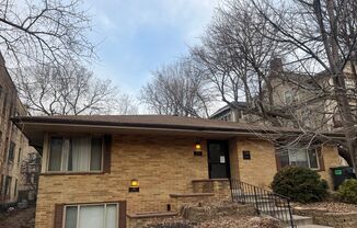 1924 Emerson Ave S