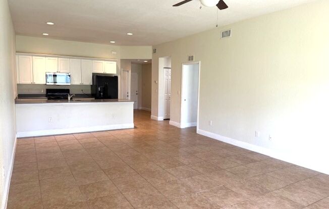 3 Bedroom 2 Bathroom Duplex