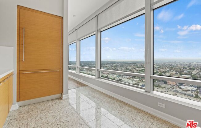2 beds, 3 baths, 1,870 sqft, $8,250, Unit 28B