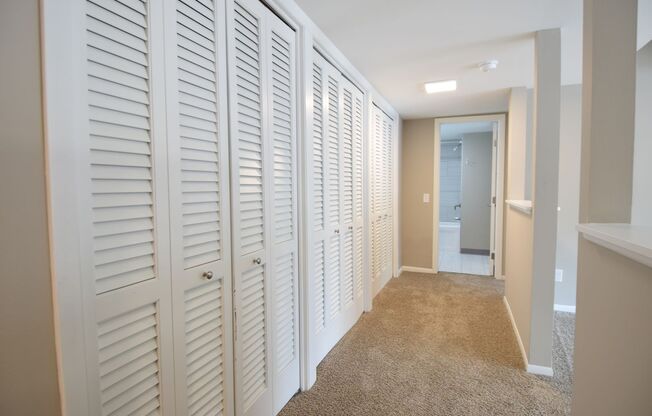 1 bed, 1 bath, 735 sqft, $1,699, Unit 3201-1