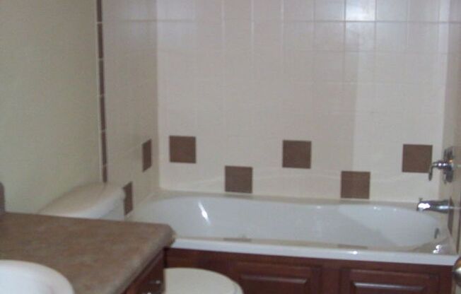 Beautiful 3 bedroom house in Battlefield!