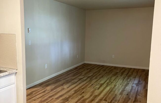 1 bed, 1 bath, 510 sqft, $1,295, Unit 111
