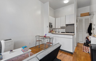 Studio, 1 bath, 500 sqft, $1,679, Unit 2A