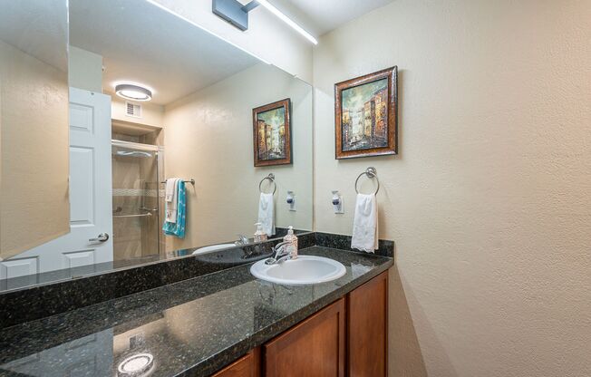 2 beds, 2 baths, $2,500, Unit #107