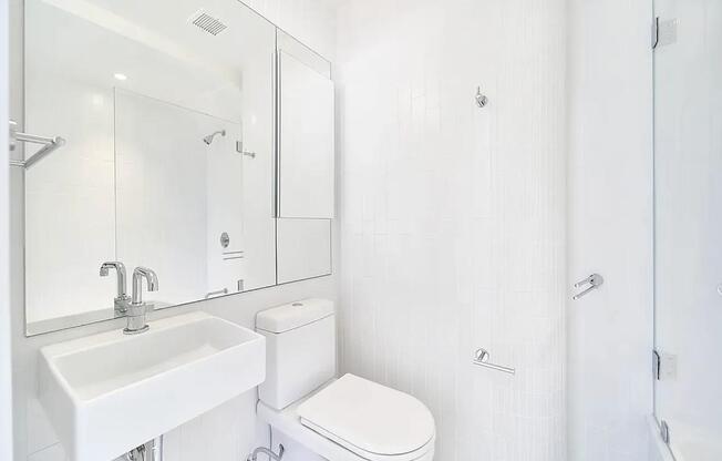 2 beds, 3 baths, $15,000, Unit PH1