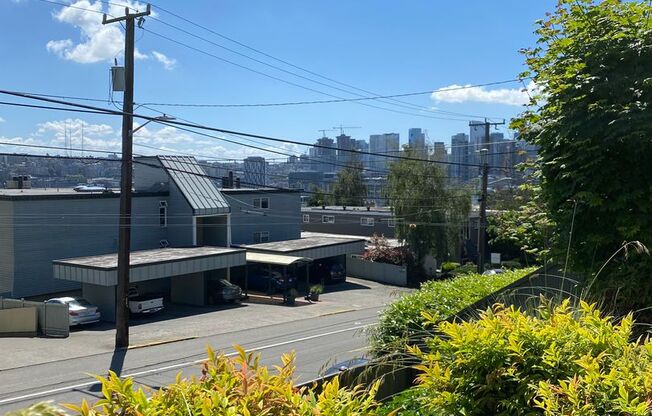 2 beds, 2 baths, 1,031 sqft, $2,650, Unit 006