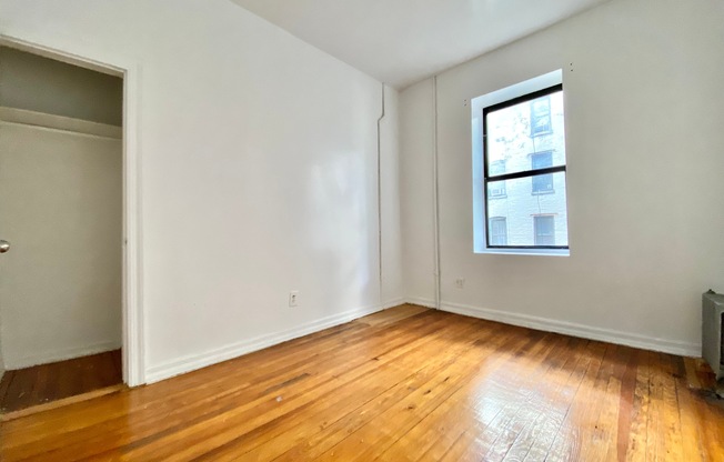 772 NICHOLAS AVE 27