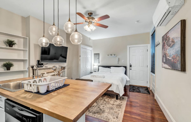 321 S 16th street