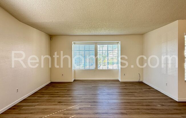 Penasquitos, 10005 Branford Rd - Fantastic Single Level Home! New Flooring & Paint