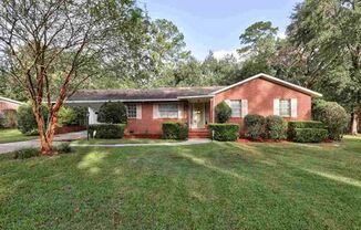 Beautiful 4 bedroom home near FSU!