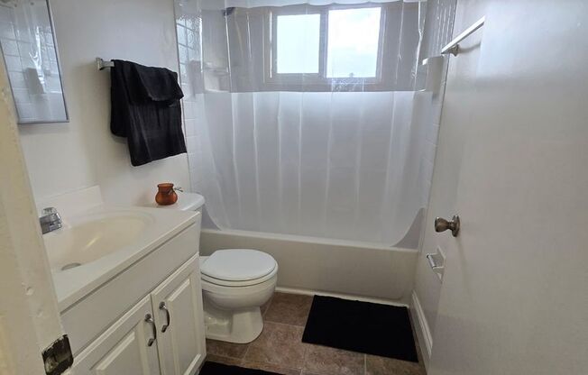 1 bed, 1 bath, 504 sqft, $1,750, Unit 57