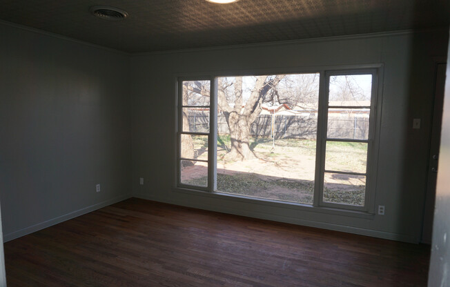 3014 45th PRE-LEASING!!!