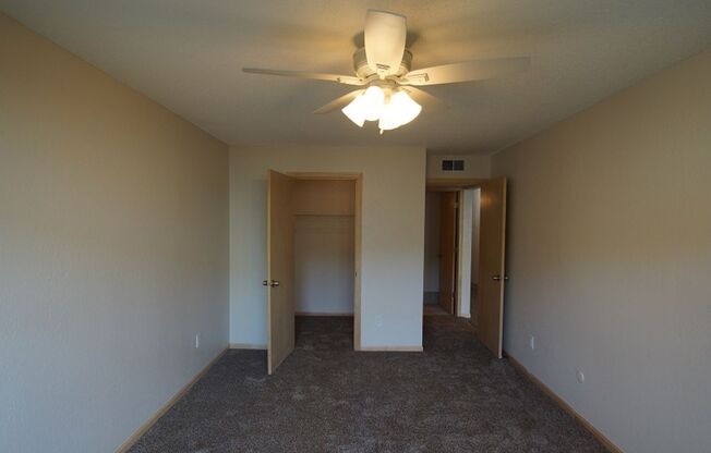 1 bed, 1 bath, 780 sqft, $1,374, Unit 213