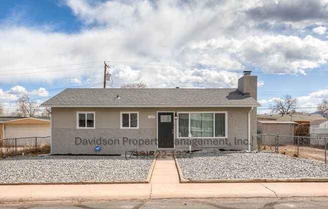 Cozy Updated 4-Bedroom House in Southwest Colorado Springs