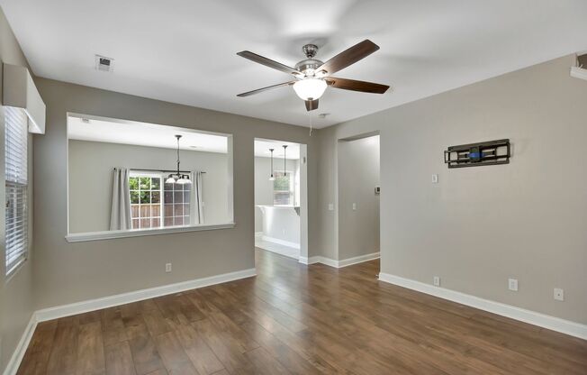 Welcome home to your new home in Charleston Park!