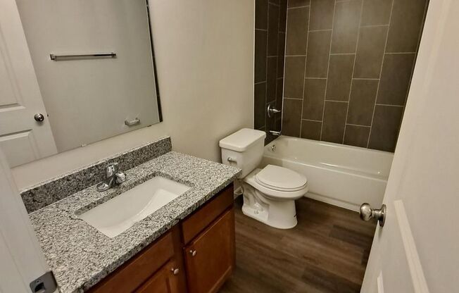 2 beds, 1.5 baths, 1,100 sqft, $1,195, Unit 662107