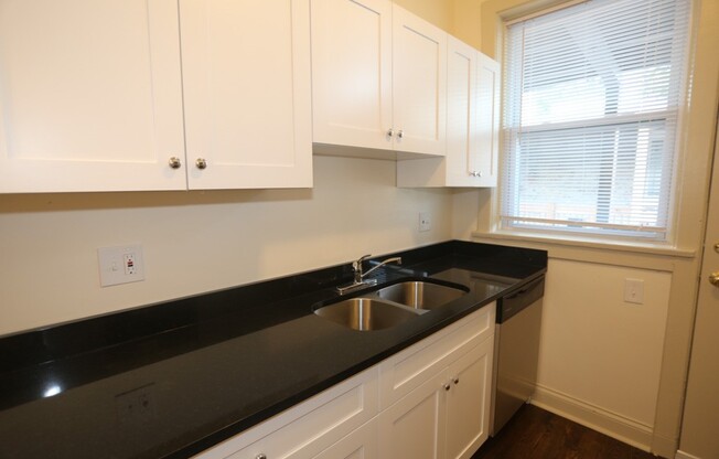 4714 Racine