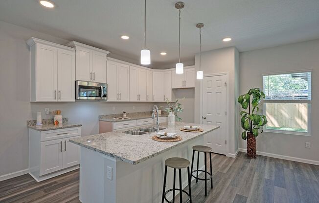 3 beds, 2.5 baths, 1,652 sqft, $2,200, Unit 5432