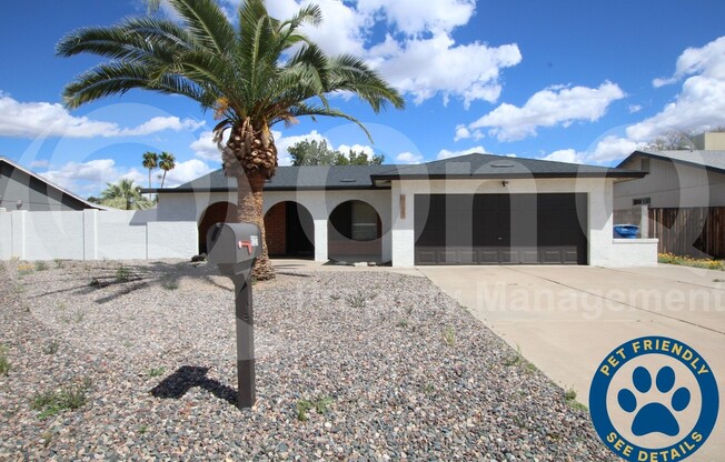 6127 S COUNTRY CLUB WAY