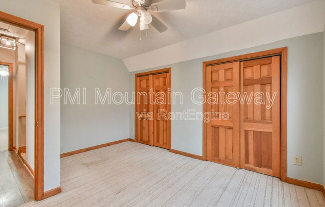 3 beds, 2 baths, 1,248 sqft, $1,750