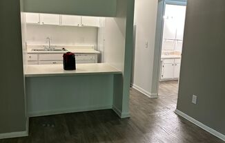 1 bed, 1 bath, 672 sqft, $1,275, Unit 2298-11