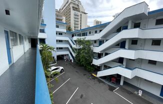 Fully Furnished 1Bdrm/ 1Bath Condo located in the heart of Waikiki