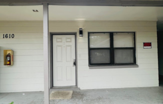 1610 12TH AVE S ST 4