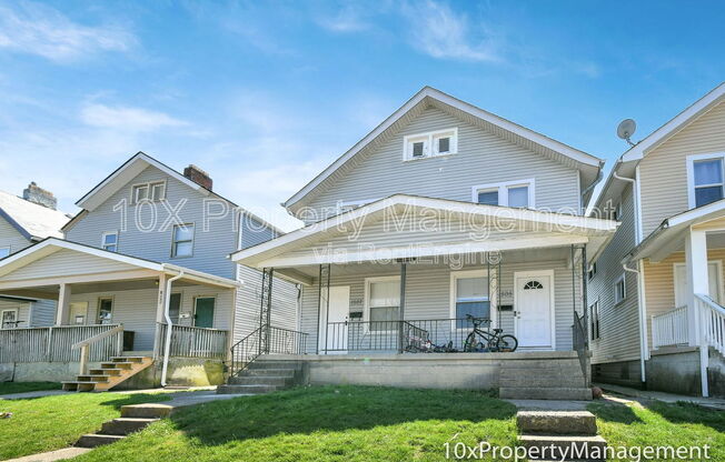 1507 DUXBERRY AVE