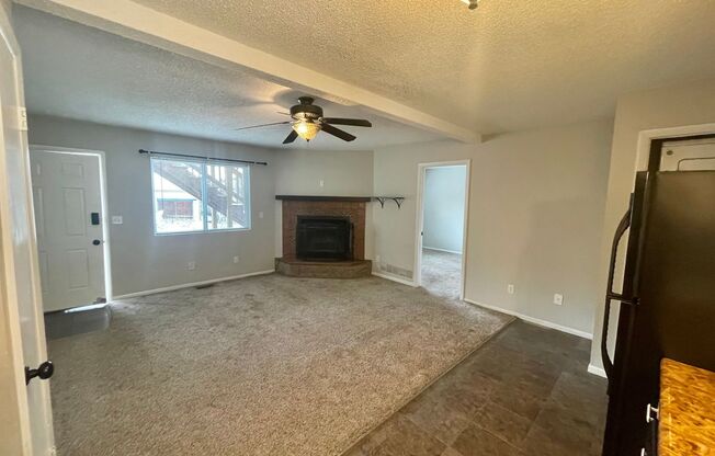 2030 W YAMPA ST