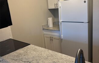 Studio, 1 bath, $2,600, Unit 26A