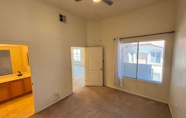 2 beds, 2 baths, $1,325, Unit # 2324