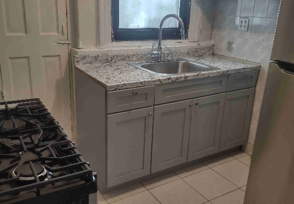 W 148th St
