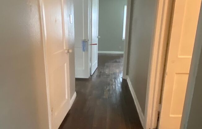 2 bedroom One Bath Home For Rent