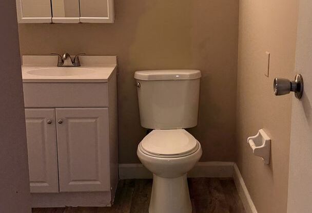 1 bed, 1 bath, 680 sqft, $725