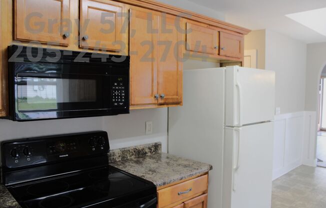 3 beds, 2 baths, $1,450