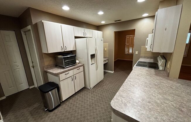 2 beds, 2 baths, $1,775