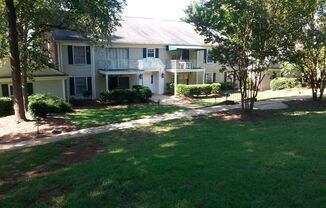 Two Bedroom two bath with a study.  Condo in Quail Hollow Estates!