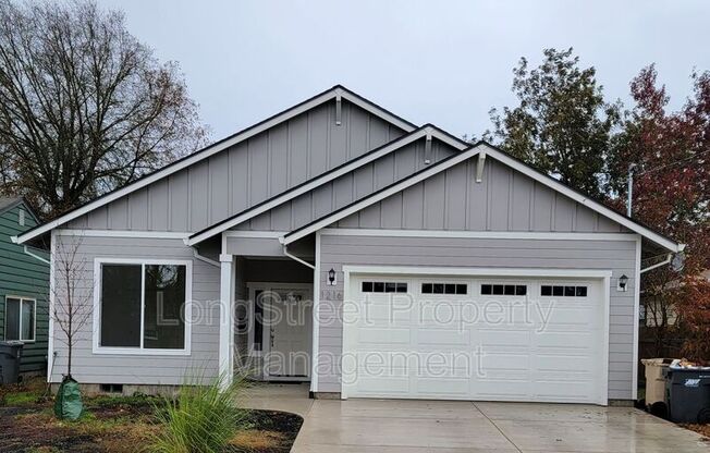 1216 WALNUT ST SW