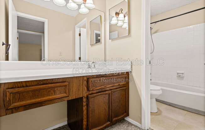 2 beds, 1 bath, 1,097 sqft, $1,550