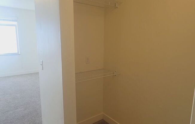 2 beds, 2 baths, 1,185 sqft, $1,600, Unit 330