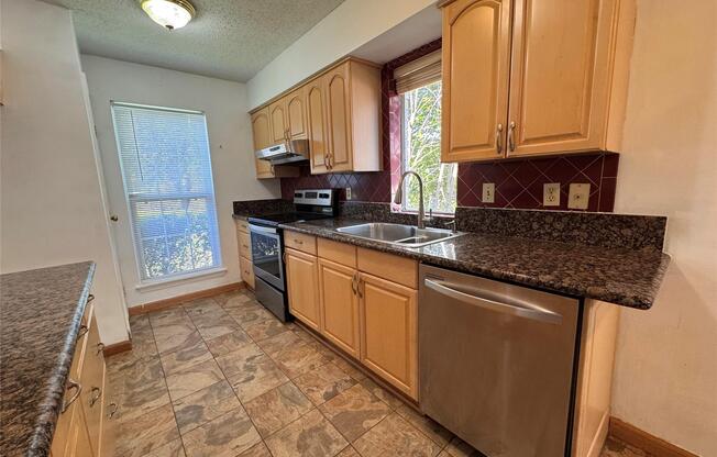 1804 SERENADE LN