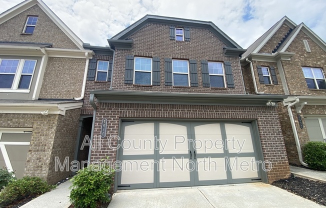 1640 PUTNAM PL