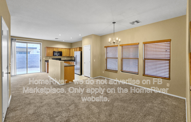 6435 W SOPHIE LN