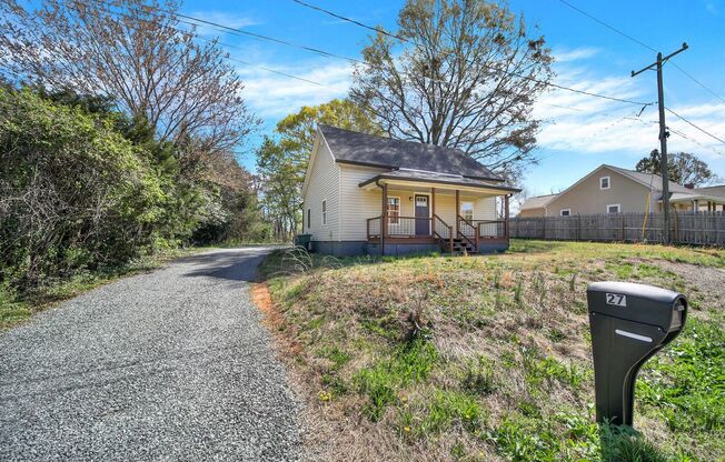 Beautiful Ranch Home in Mooresville!