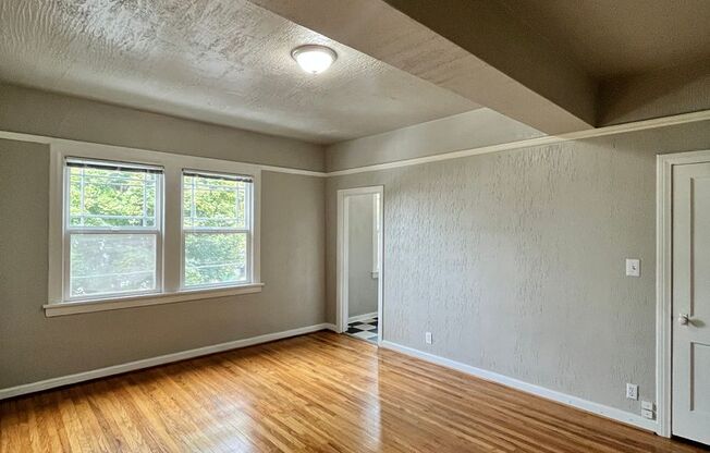 1 bed, 1 bath, $1,495, Unit 104