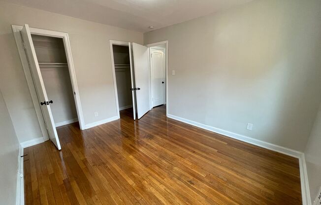 1 bed, 1 bath, 700 sqft, $975